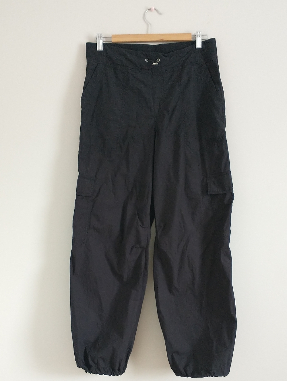 DKNY SPORT Black Women's Cargo Pants - Classic Casual Utility. SIZE S